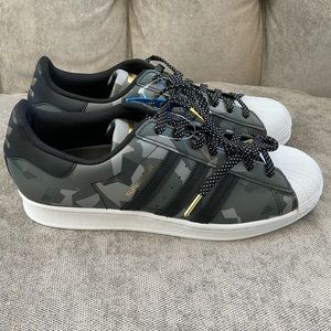 Adidas Superstar Camouflage w/ Gold Detail Mens 10